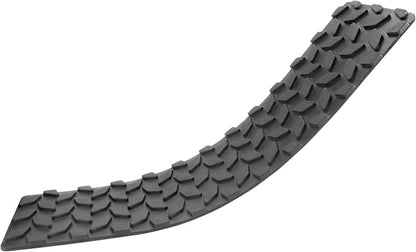 Performance Tool W1893 4-Inch x 15-1/2-Inch Diamond Tread Rubber Step Mats - Image 4
