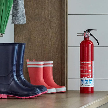 First Alert Fire Extinguisher for Home, Standard Rechargeable Compliance Unit - Image 3